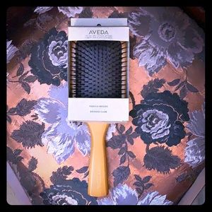 Aveda Paddle Brush